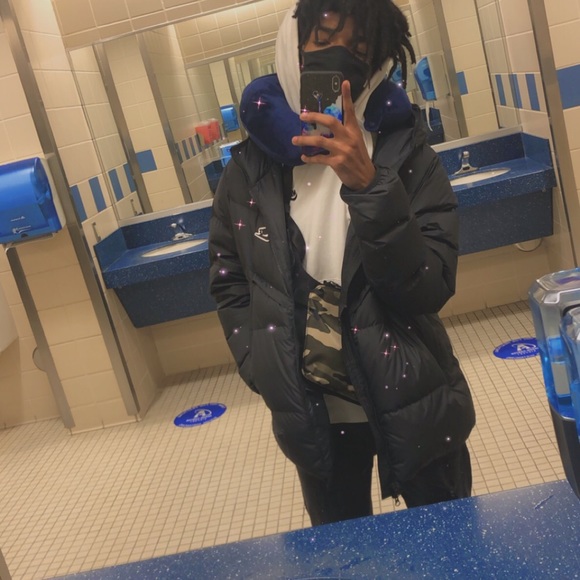 Meet your Posher, Juan - Picture 1 of 1